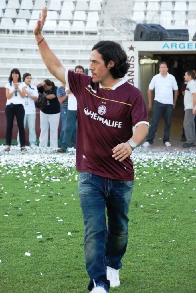 Mauro Camoranesi en Lanus
